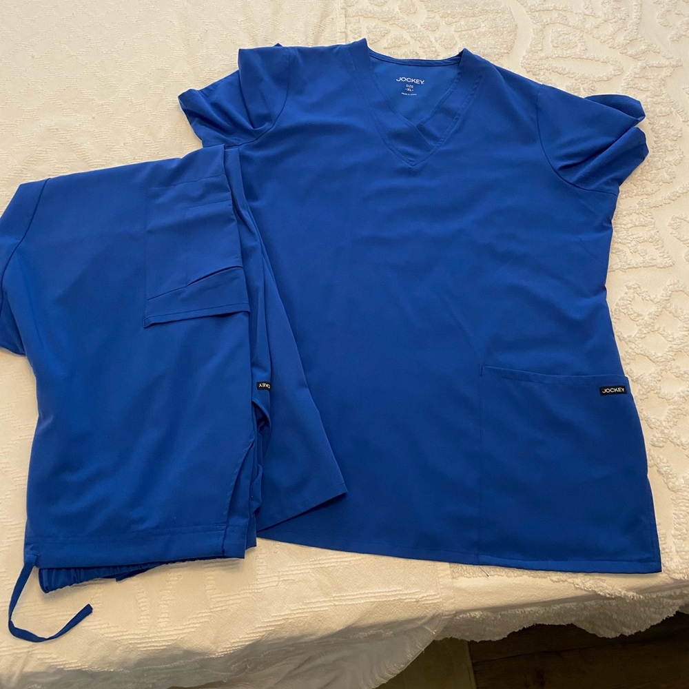 Jockey ladies scrub set